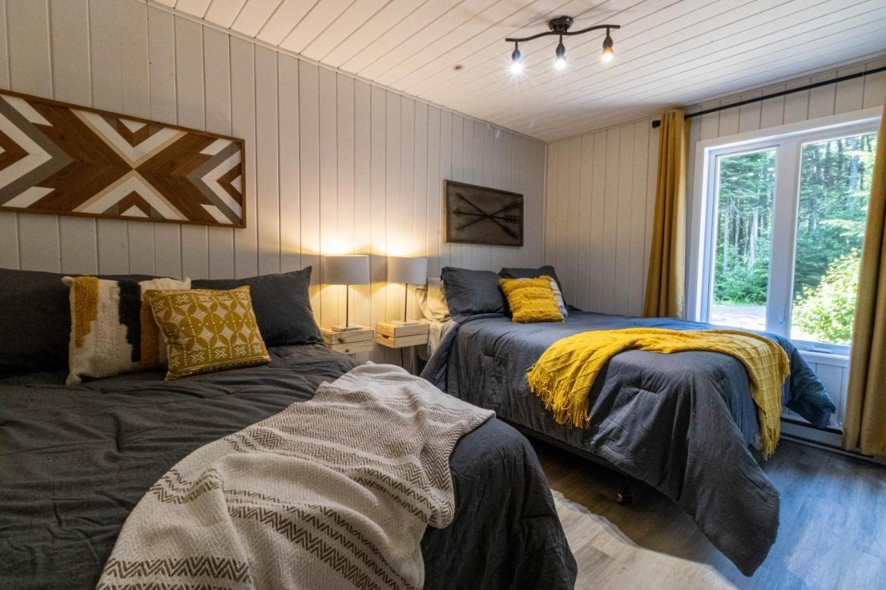 Les Chalets Tourisma - Chalet Dans Les Bois Avec Lac Prive - Le Colibri Saint-Raymond Zewnętrze zdjęcie